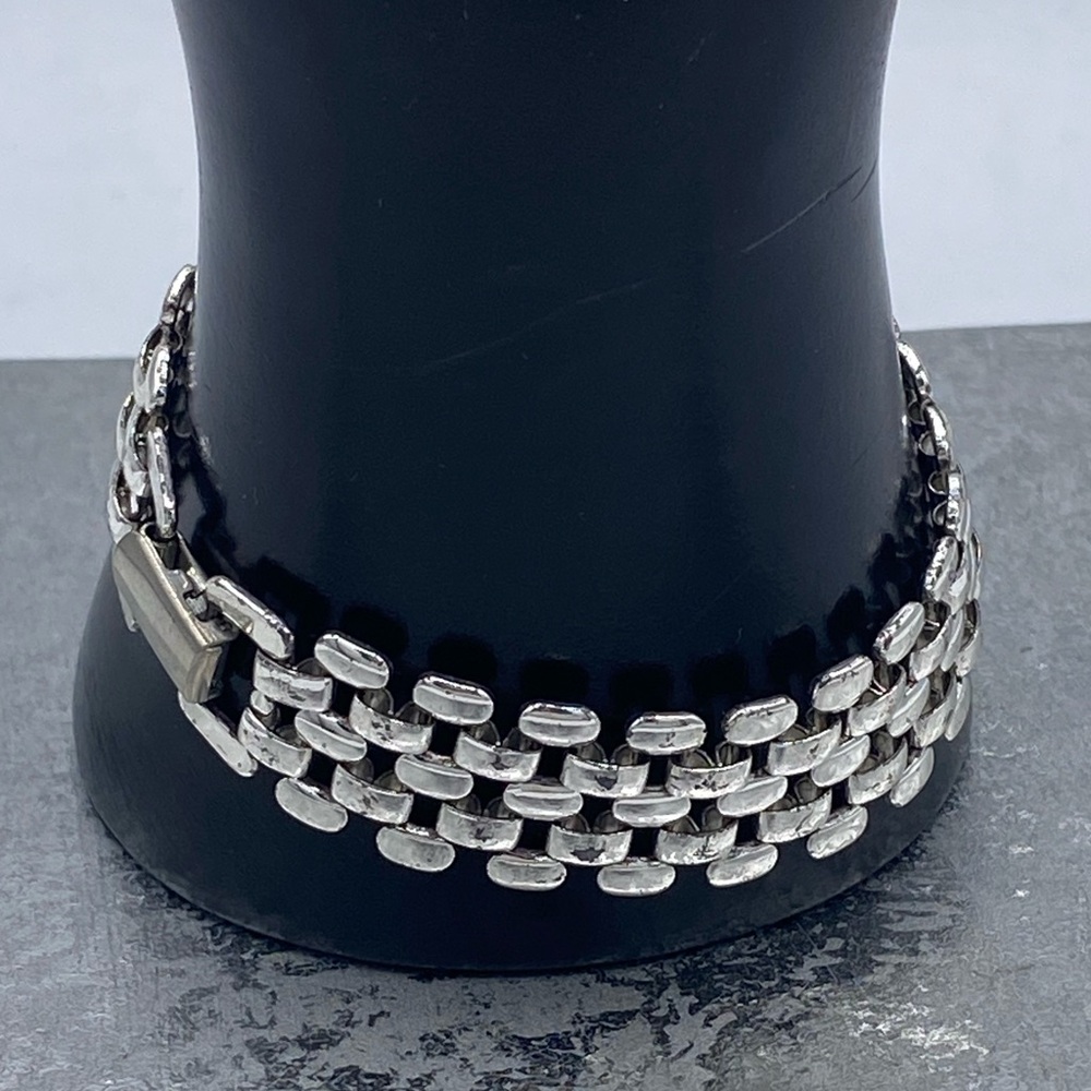 Vintage Napier Silver Tone 3/4” Wide Flexible Link Bracelet Size 7” - Picture 9 of 9
